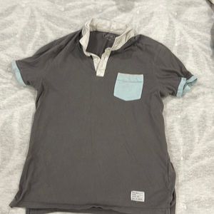 Adam Levine polo shirt